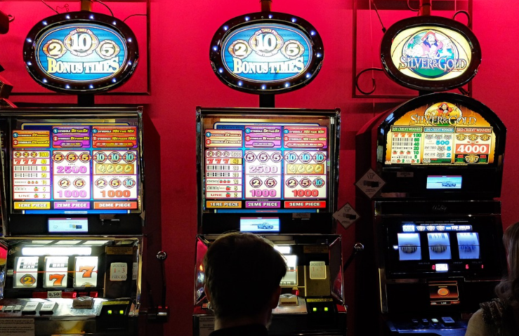 how to win slot machine in casino